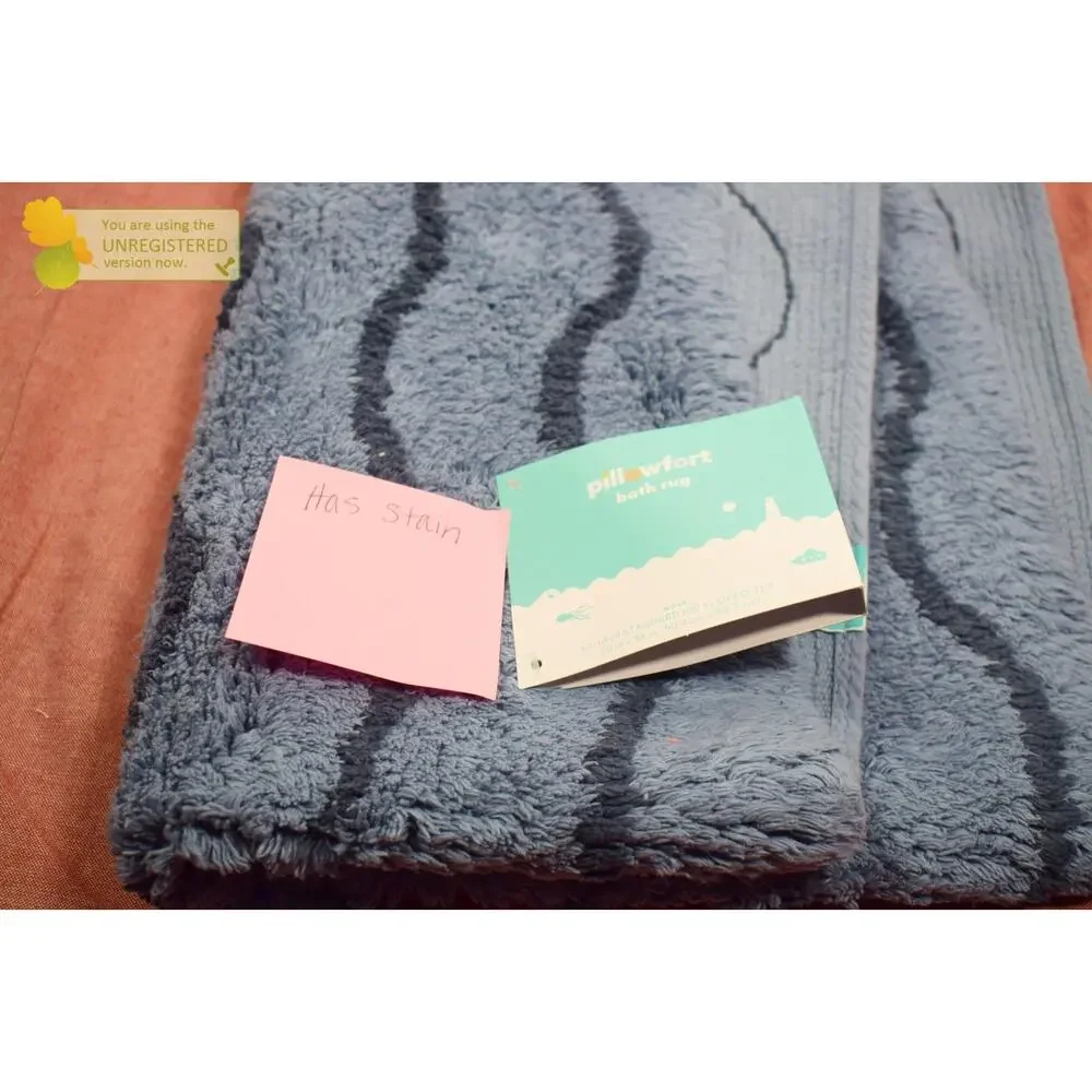 Pillowfort Wave Kids' 20x34